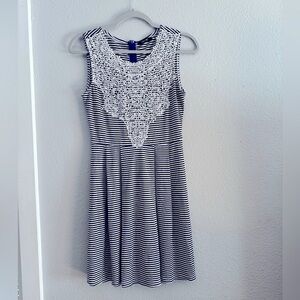 Blue and White Sleeveless A-Line Mini Dress with Lace. Size small